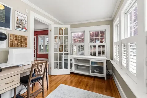 9 Bennett Street Nashua NH 03064
