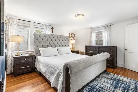 9 Bennett Street Nashua NH 03064