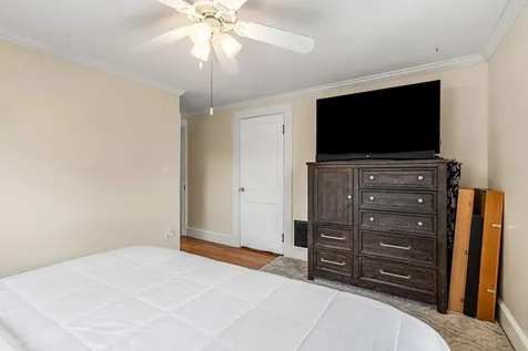 9 Bennett Street Nashua NH 03064