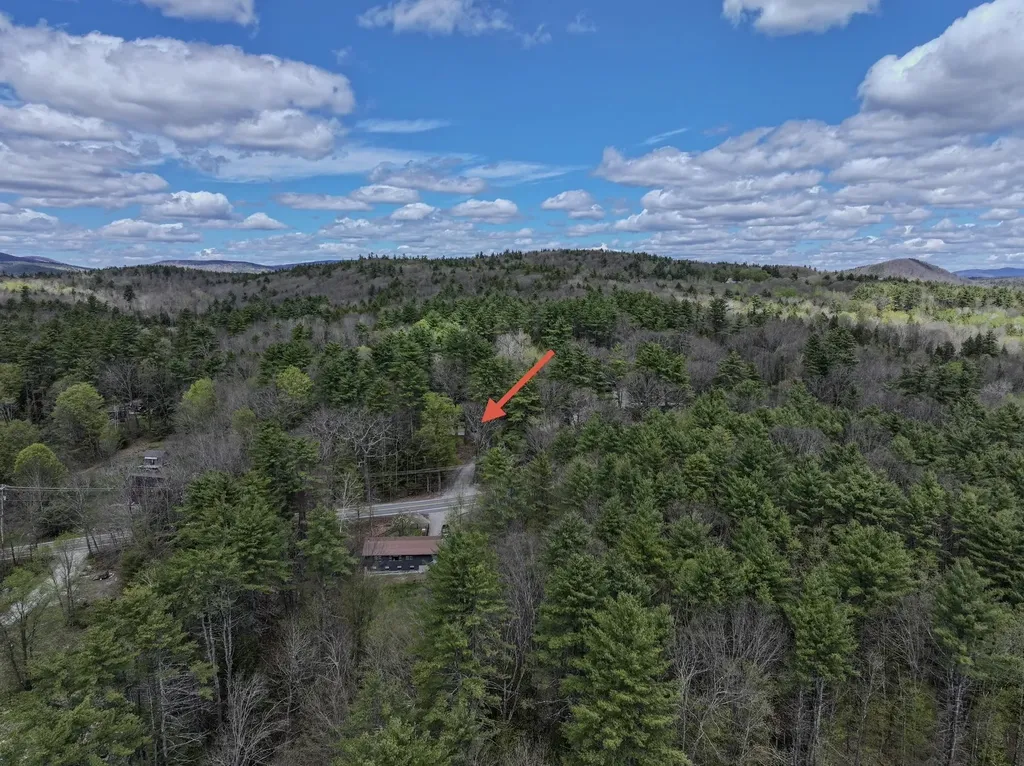 5 Twin Oaks Road Sutton NH 03221