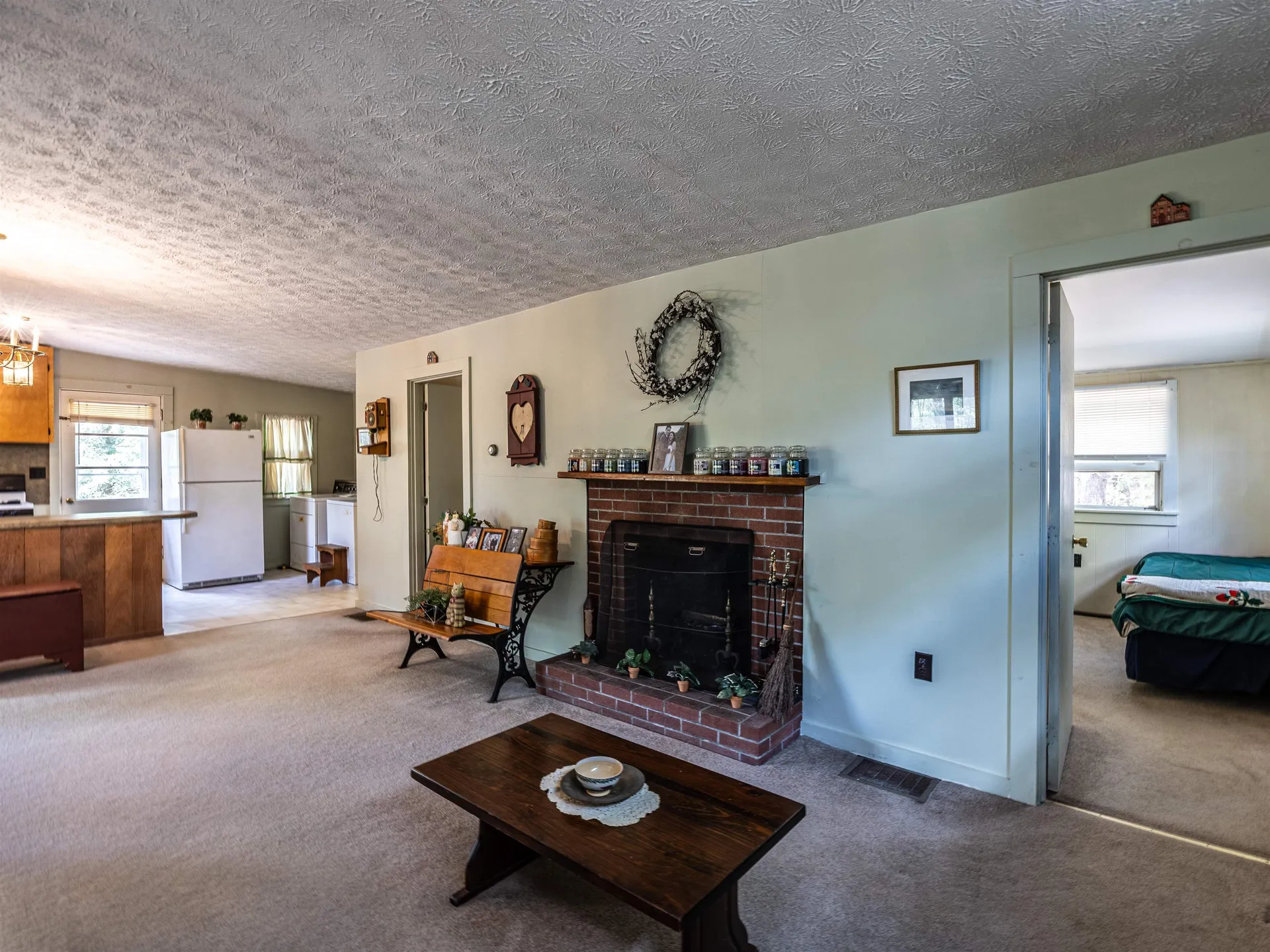 5 Twin Oaks Road Sutton NH 03221