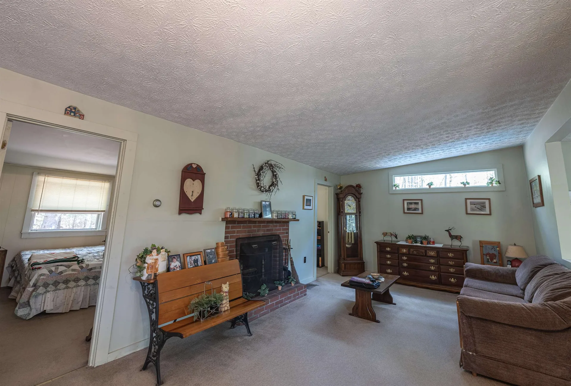 5 Twin Oaks Road Sutton NH 03221
