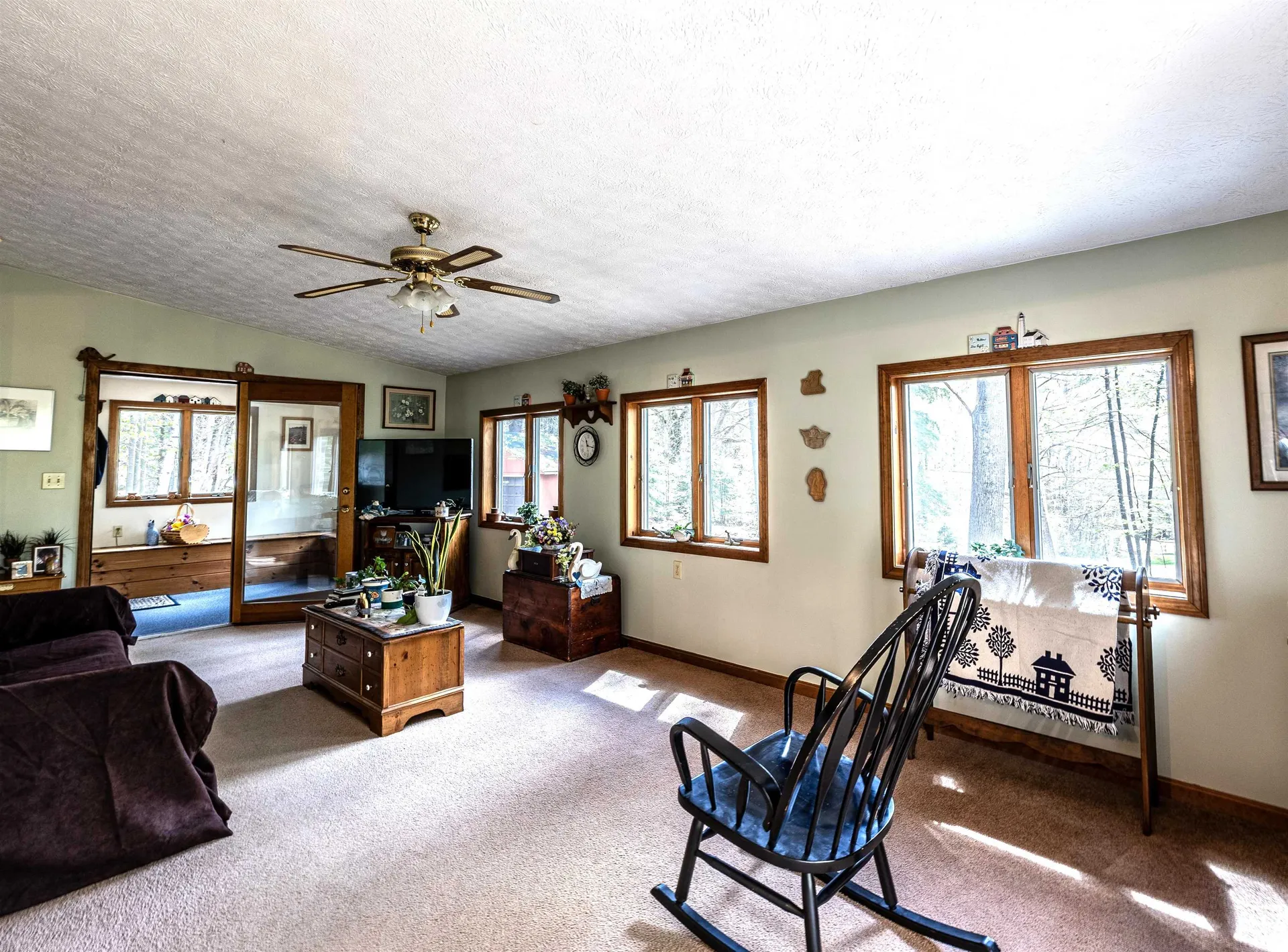 5 Twin Oaks Road Sutton NH 03221
