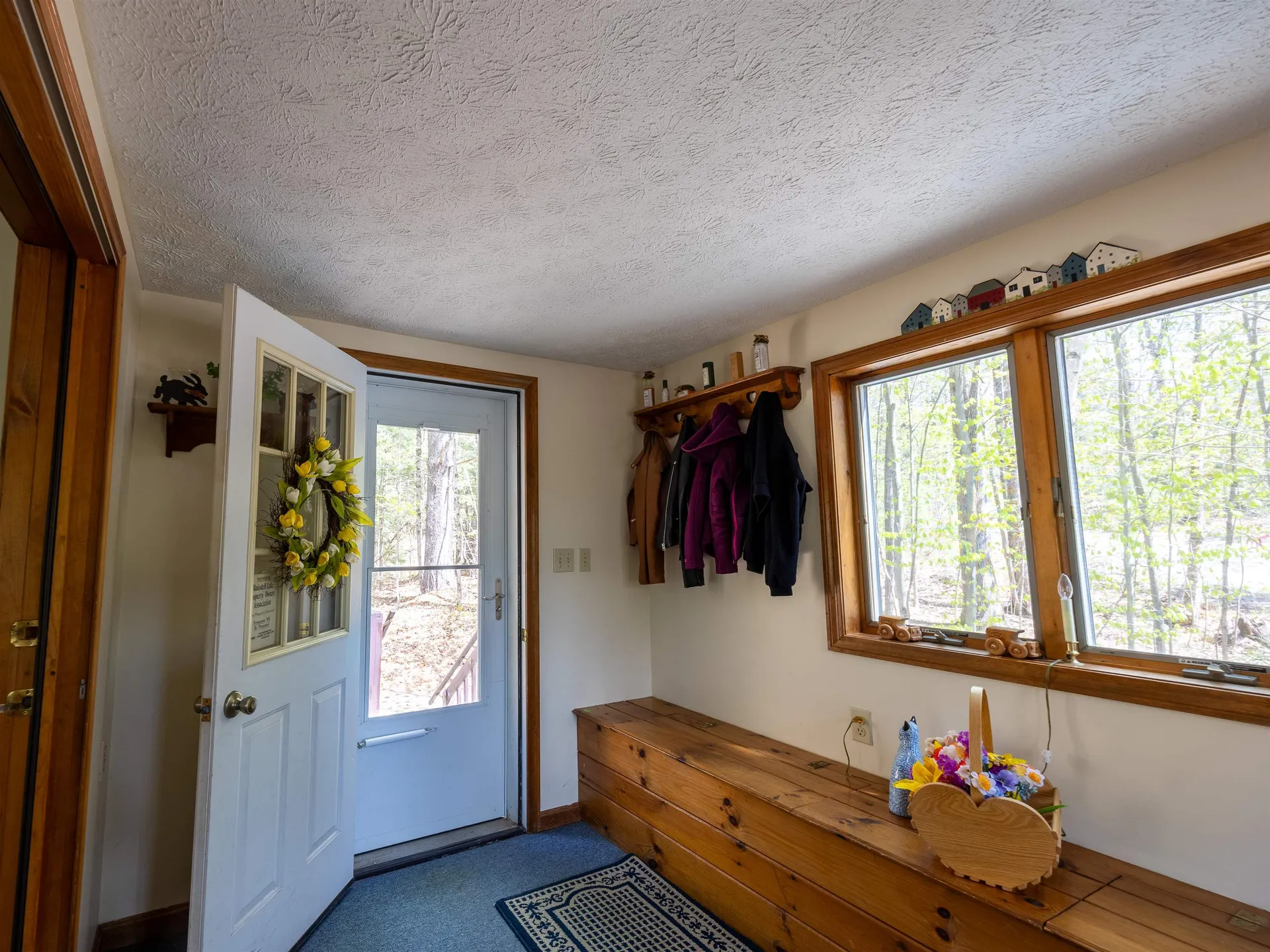 5 Twin Oaks Road Sutton NH 03221