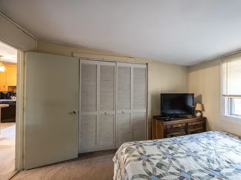 5 Twin Oaks Road Sutton NH 03221