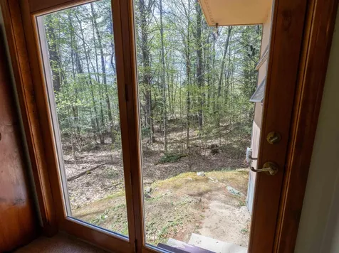 5 Twin Oaks Road Sutton NH 03221
