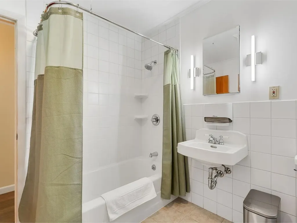 18 Valerie Avenue Montpelier VT 05602