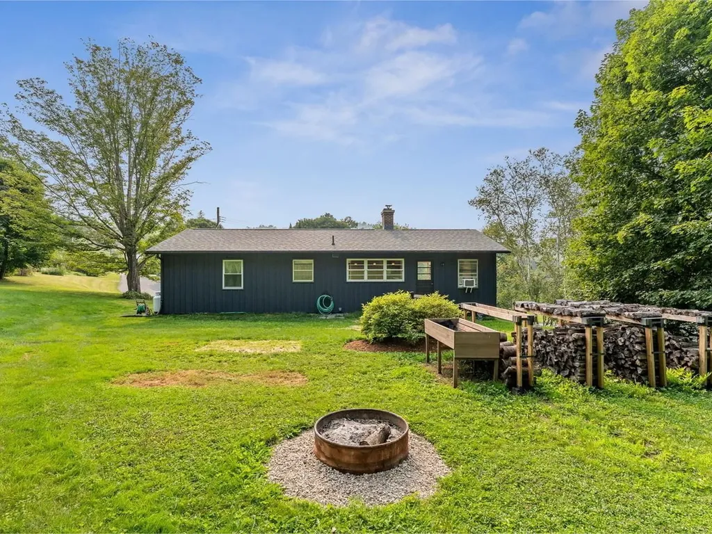 18 Valerie Avenue Montpelier VT 05602