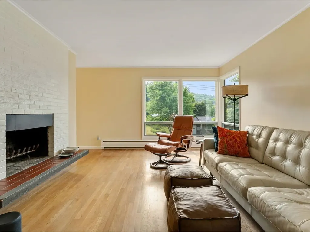 18 Valerie Avenue Montpelier VT 05602
