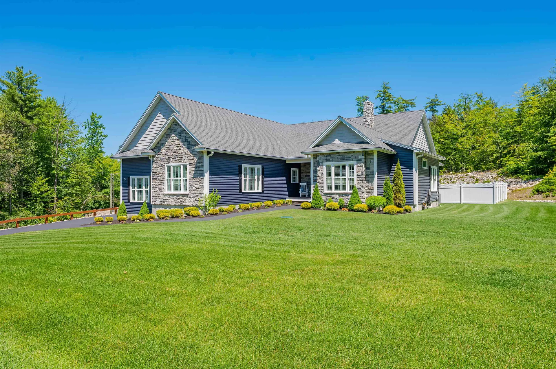 1108 Witchtrot Road Wakefield NH 03872