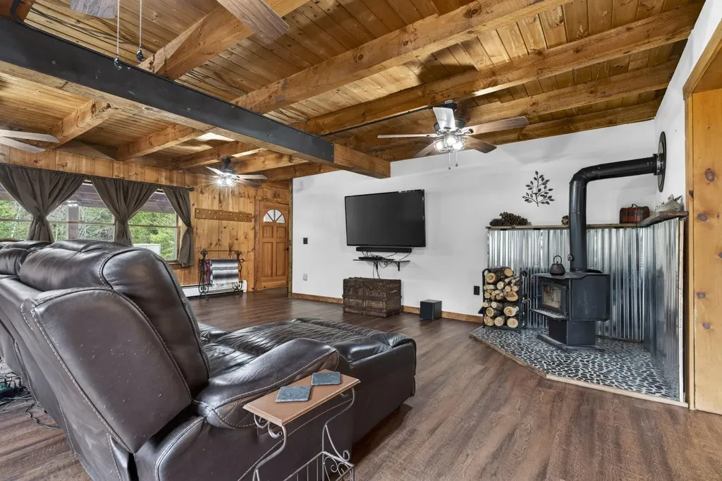 333 Roby Road Sutton NH 03273