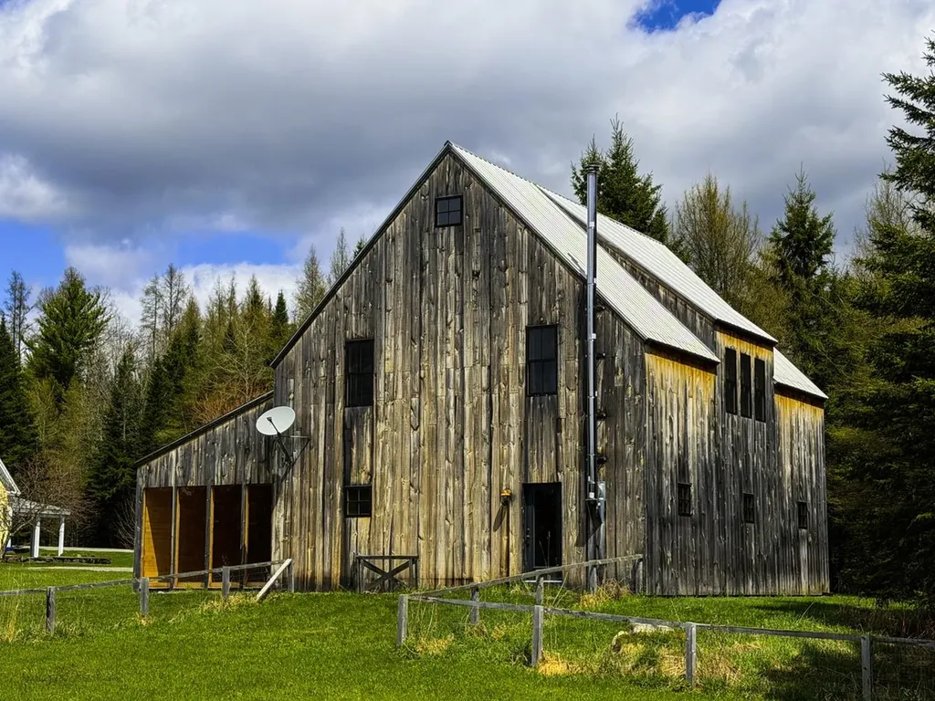 673 + 675 Sanderson Hill Road Charleston VT 05872