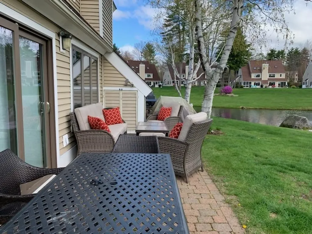 15 Songbird Lane Laconia NH 03246
