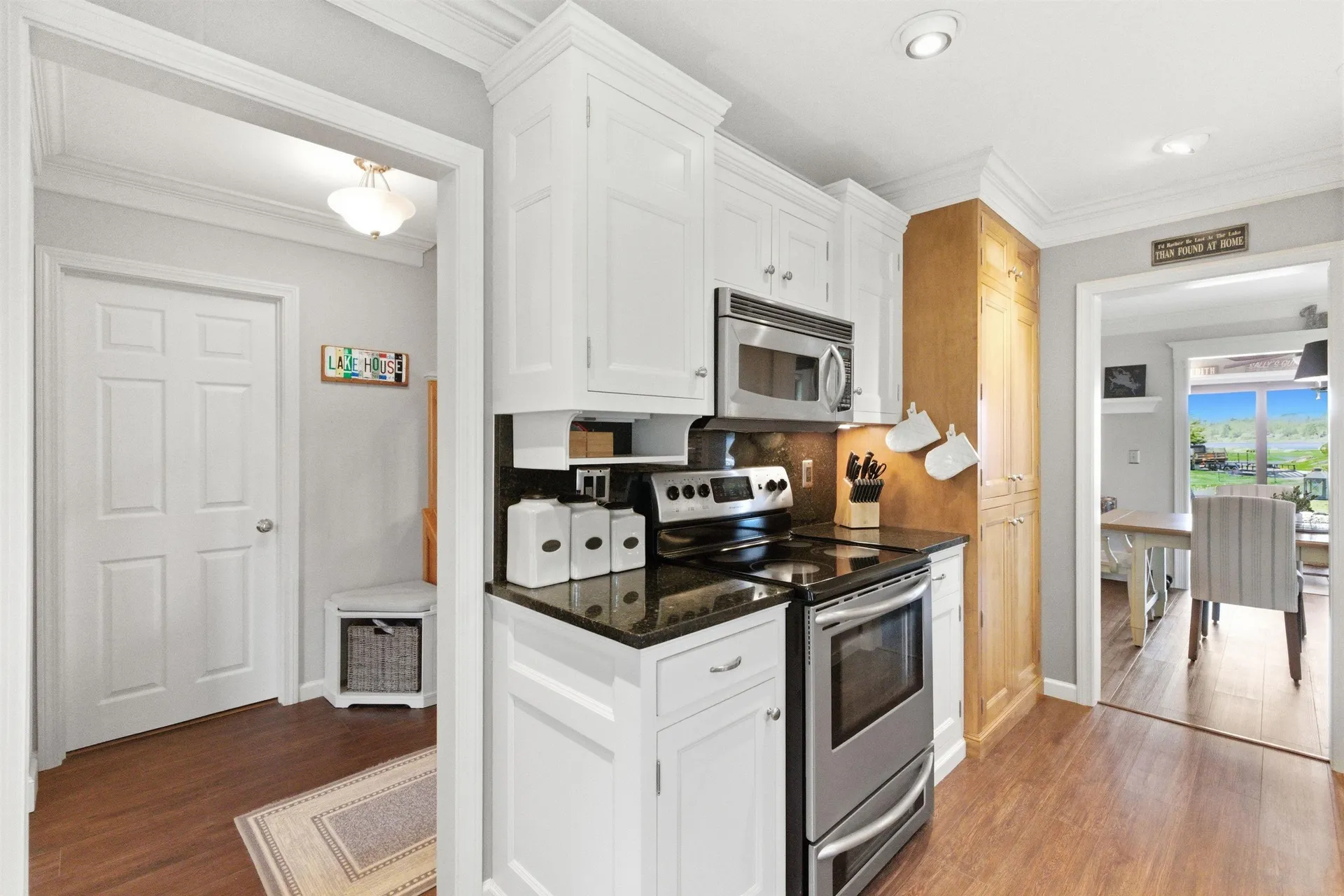 15 Songbird Lane Laconia NH 03246