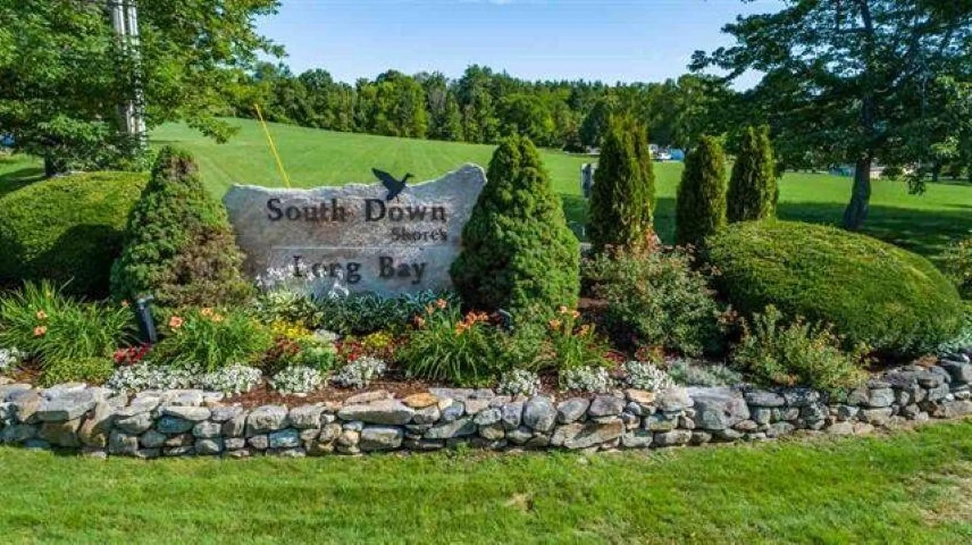 15 Songbird Lane Laconia NH 03246