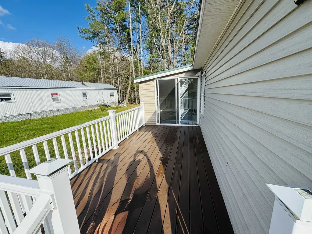 27 Mavis Avenue Rochester NH 03867
