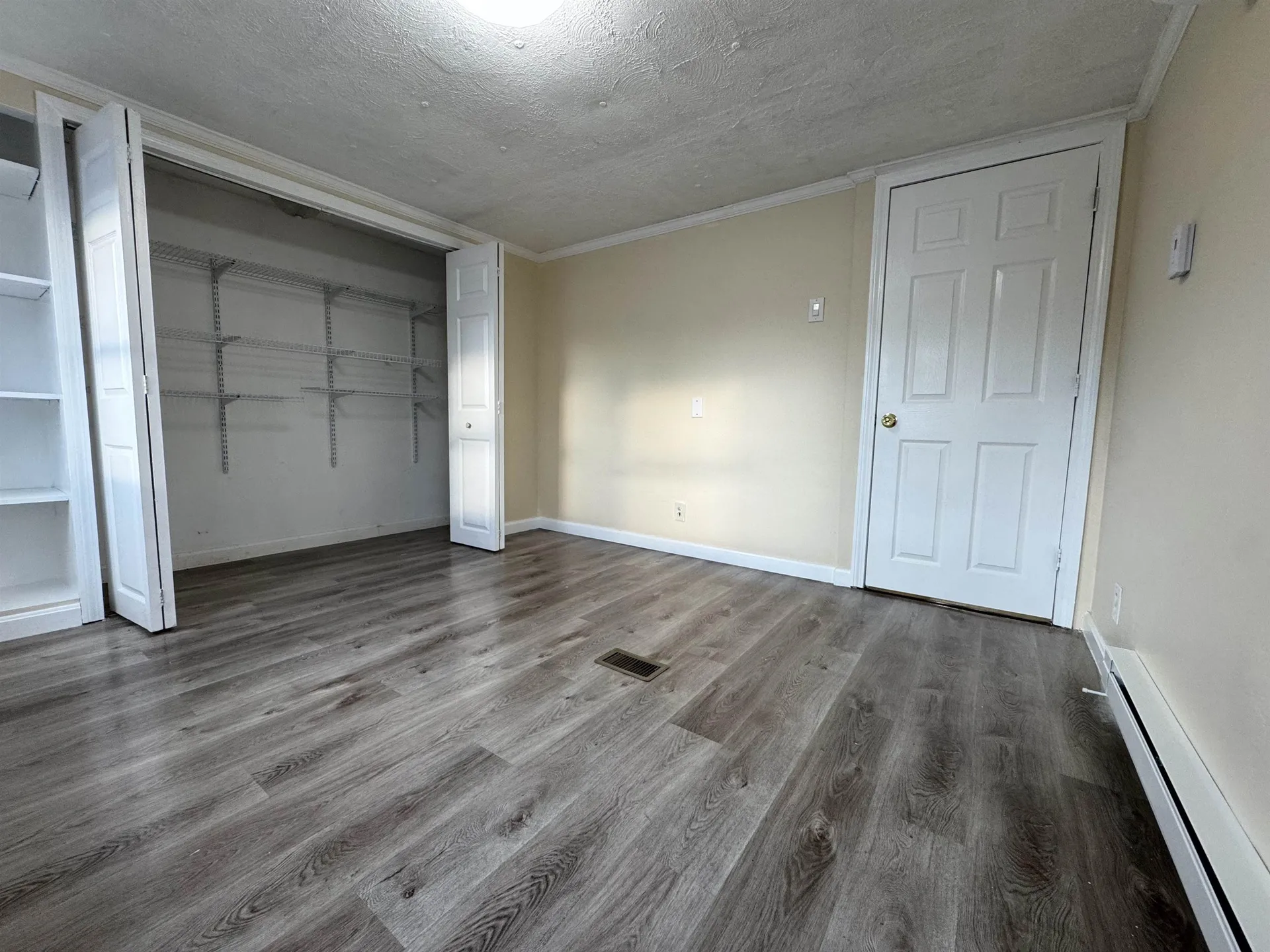 27 Mavis Avenue Rochester NH 03867