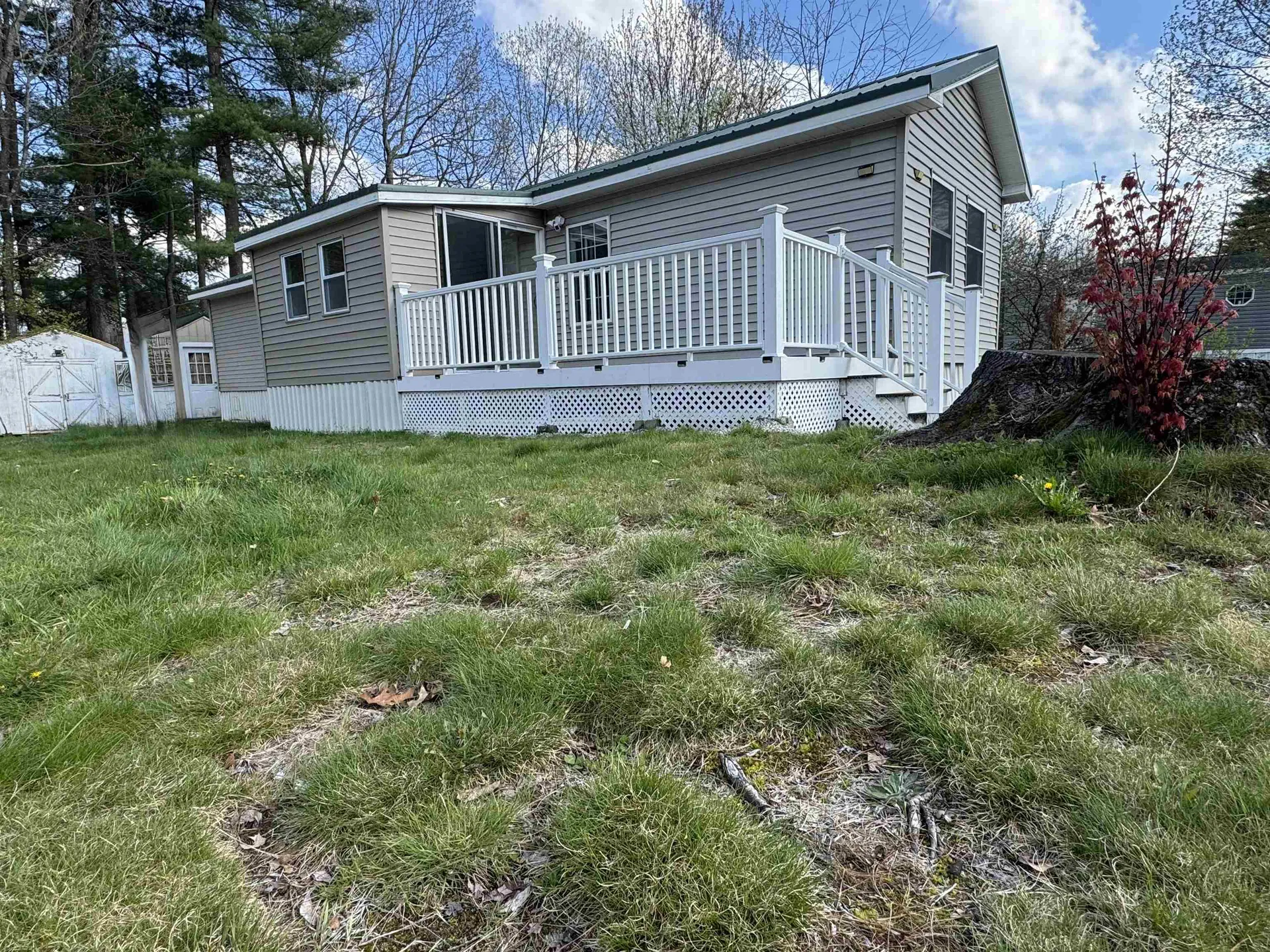 27 Mavis Avenue Rochester NH 03867