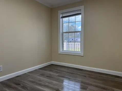 27 Mavis Avenue Rochester NH 03867