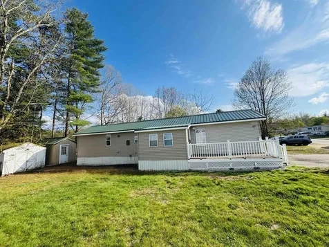 27 Mavis Avenue Rochester NH 03867