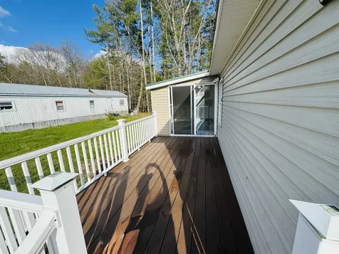 27 Mavis Avenue Rochester NH 03867