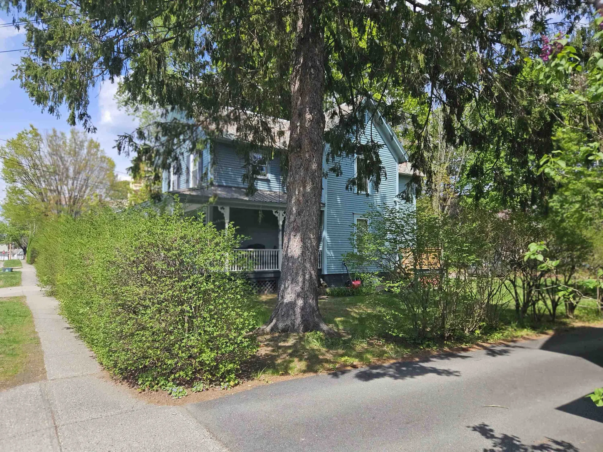 48 Pleasant Street Brattleboro VT 05301