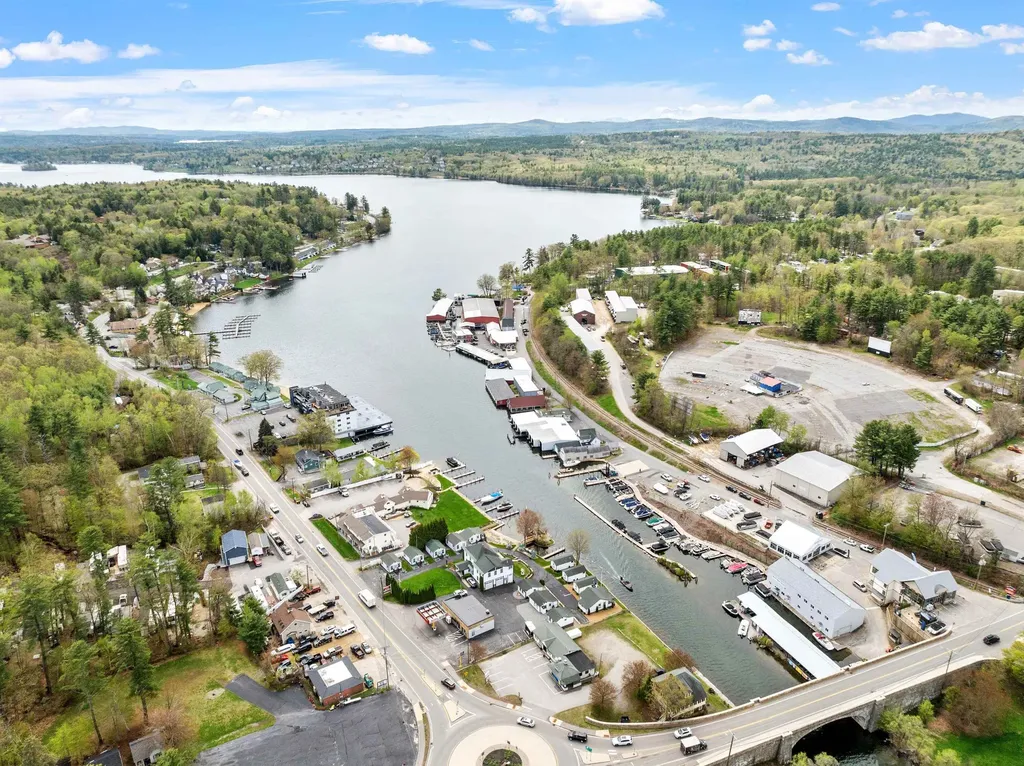 110 Sterling Drive Laconia NH 03246