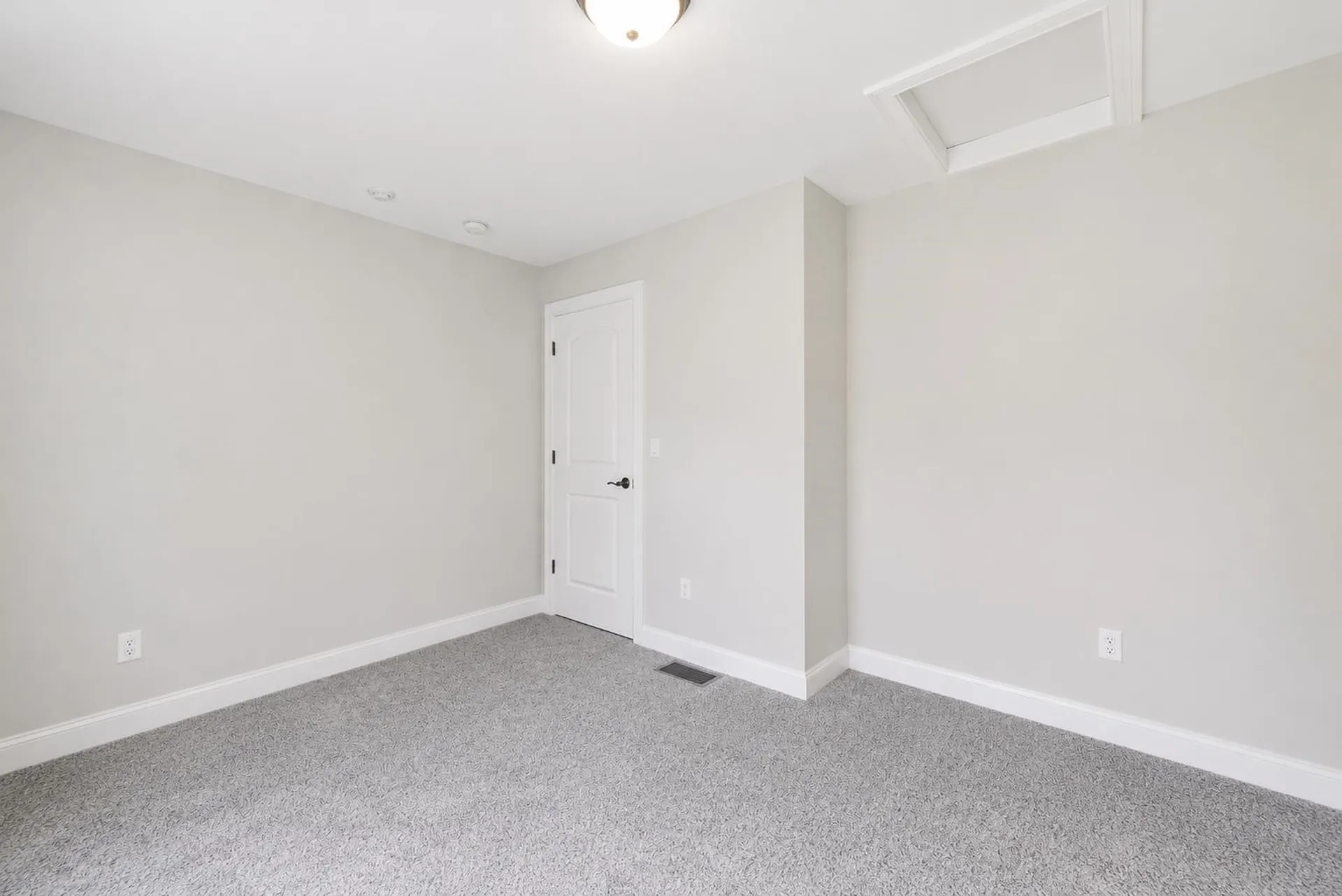 110 Sterling Drive Laconia NH 03246