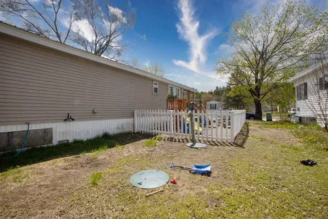 2 Puritan Lane Ossipee NH 03814-6846