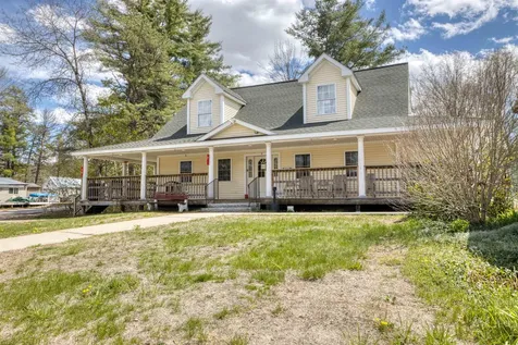 2 Puritan Lane Ossipee NH 03814-6846