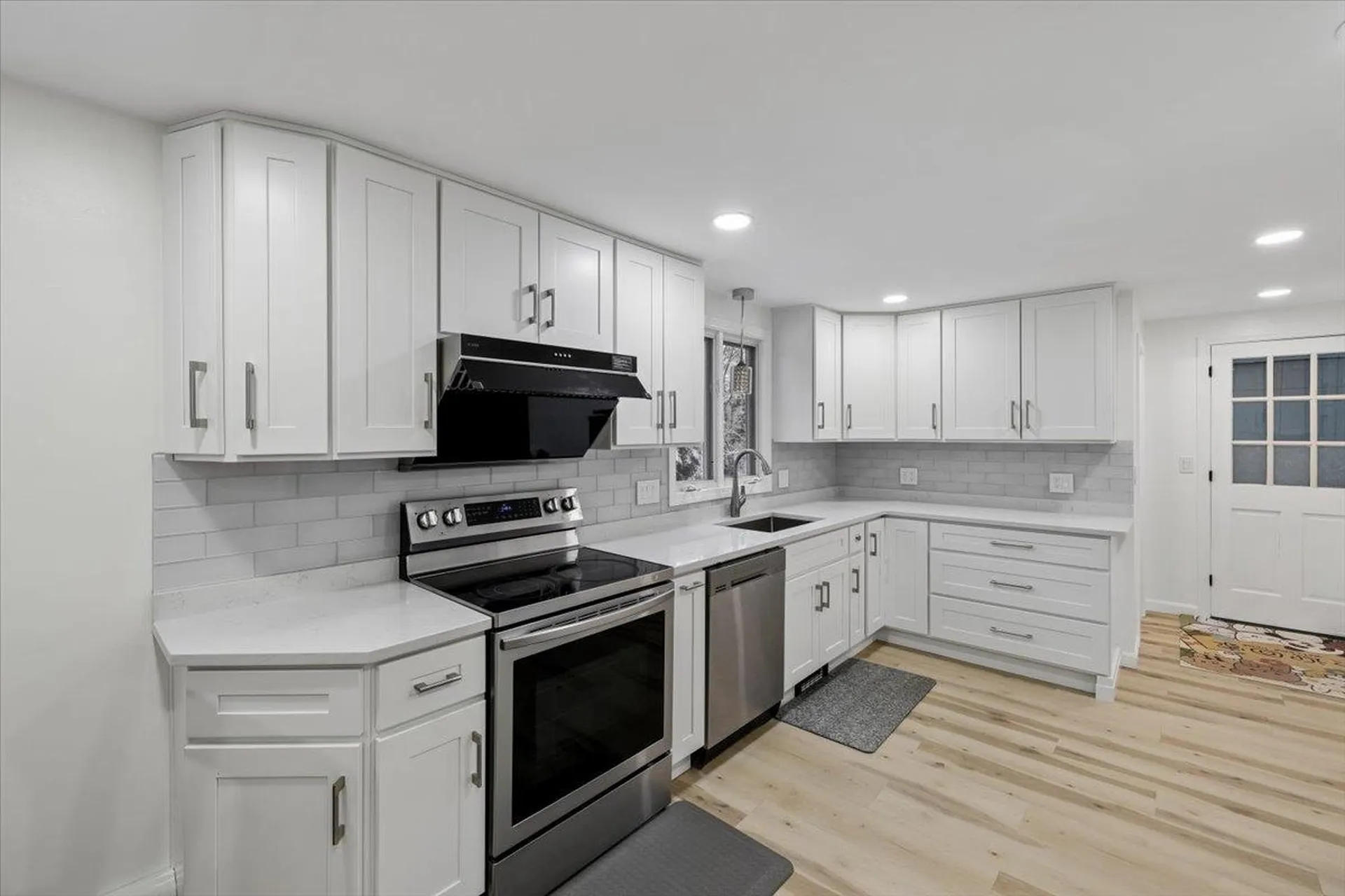 39 Berkley Street Merrimack NH 03054