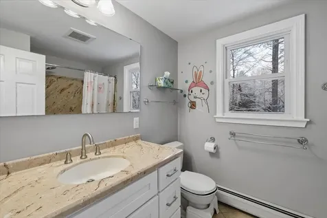 39 Berkley Street Merrimack NH 03054