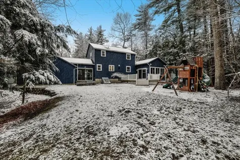 39 Berkley Street Merrimack NH 03054