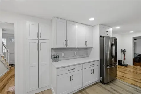 39 Berkley Street Merrimack NH 03054