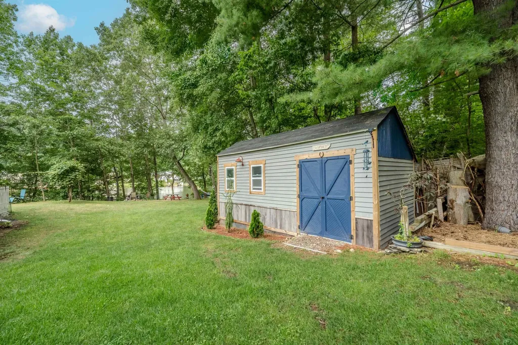 49 Millville Circle Salem NH 03079