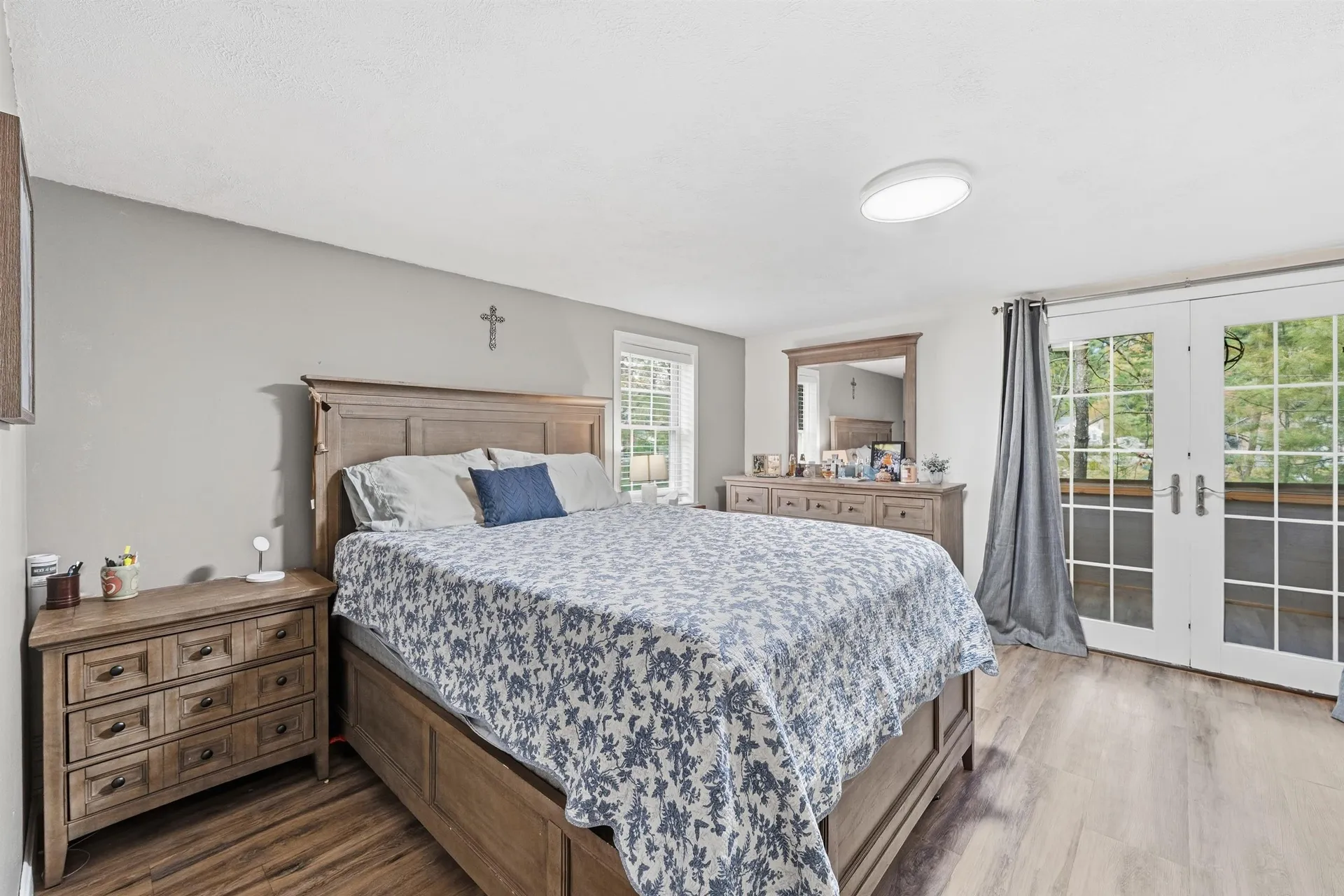 49 Millville Circle Salem NH 03079