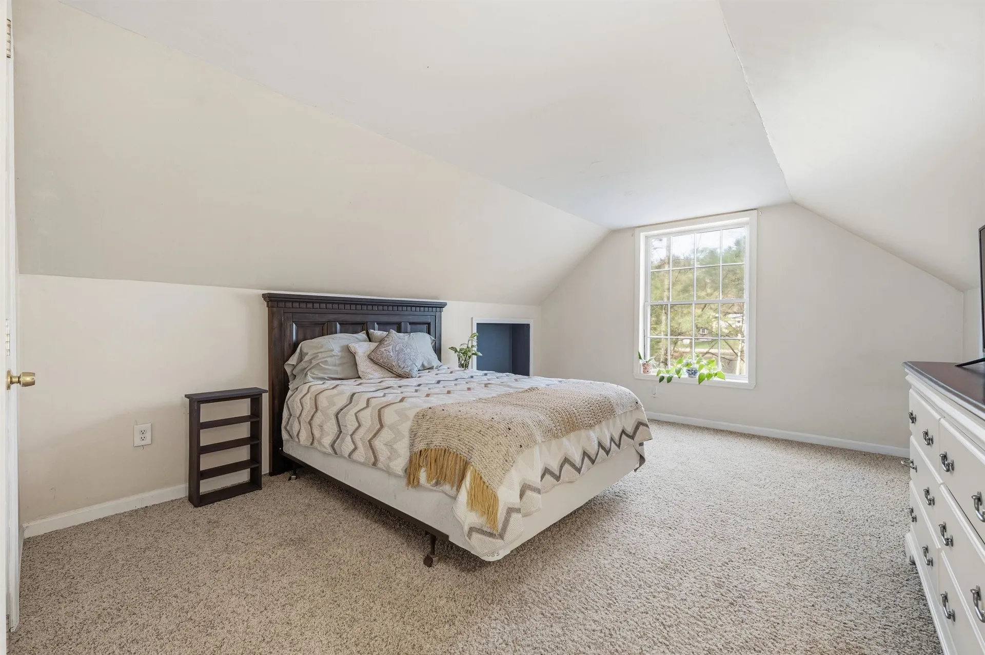 49 Millville Circle Salem NH 03079