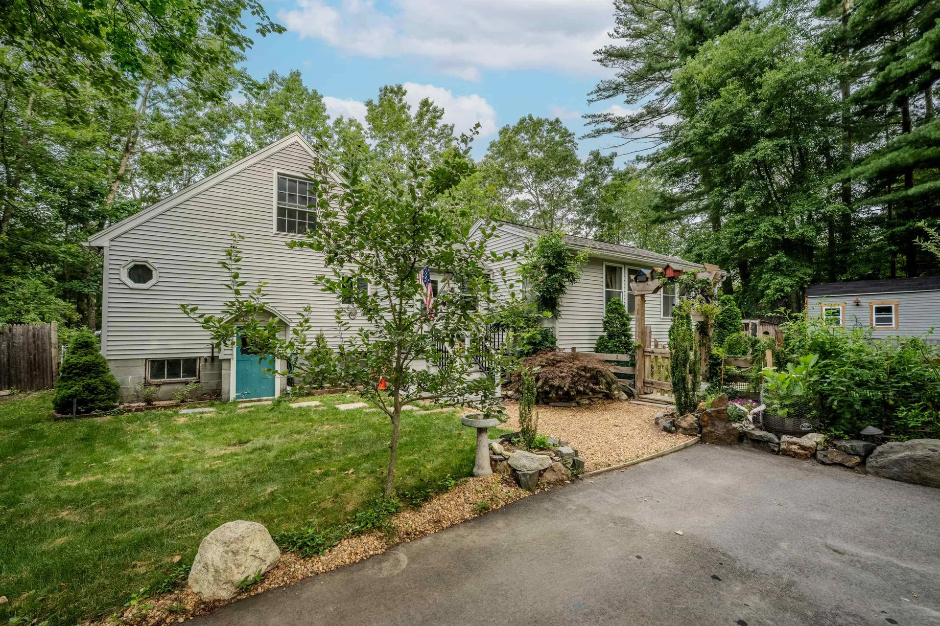 49 Millville Circle Salem NH 03079