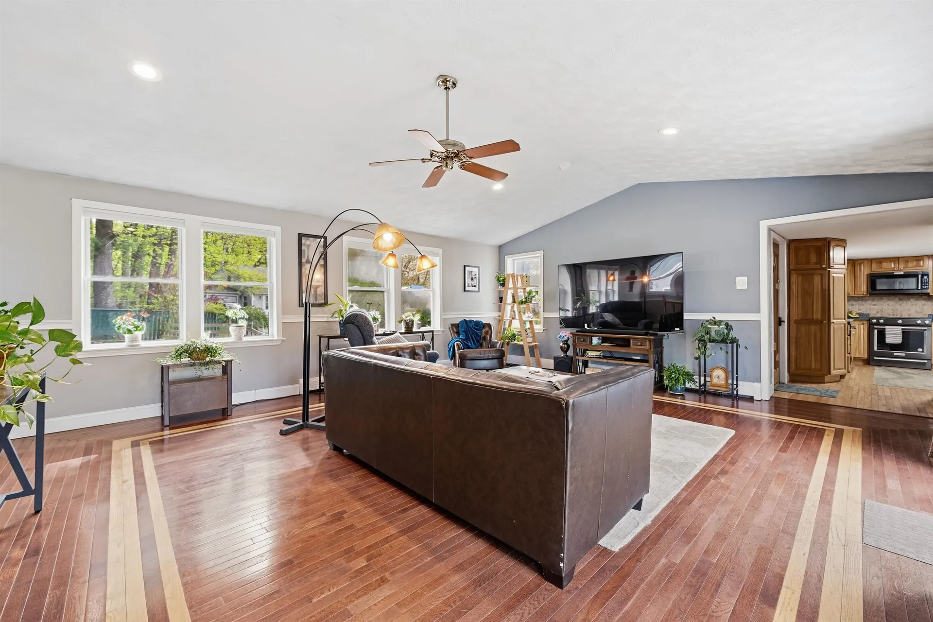 49 Millville Circle Salem NH 03079