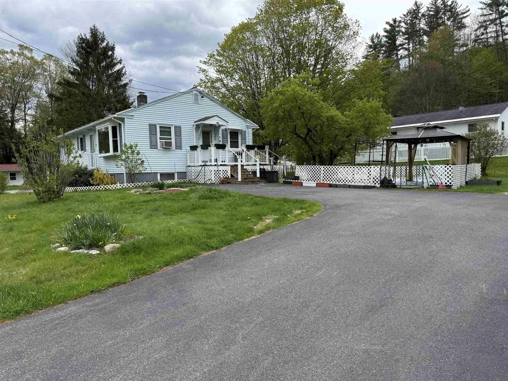 13 Brierbrook Lane Springfield VT 05156