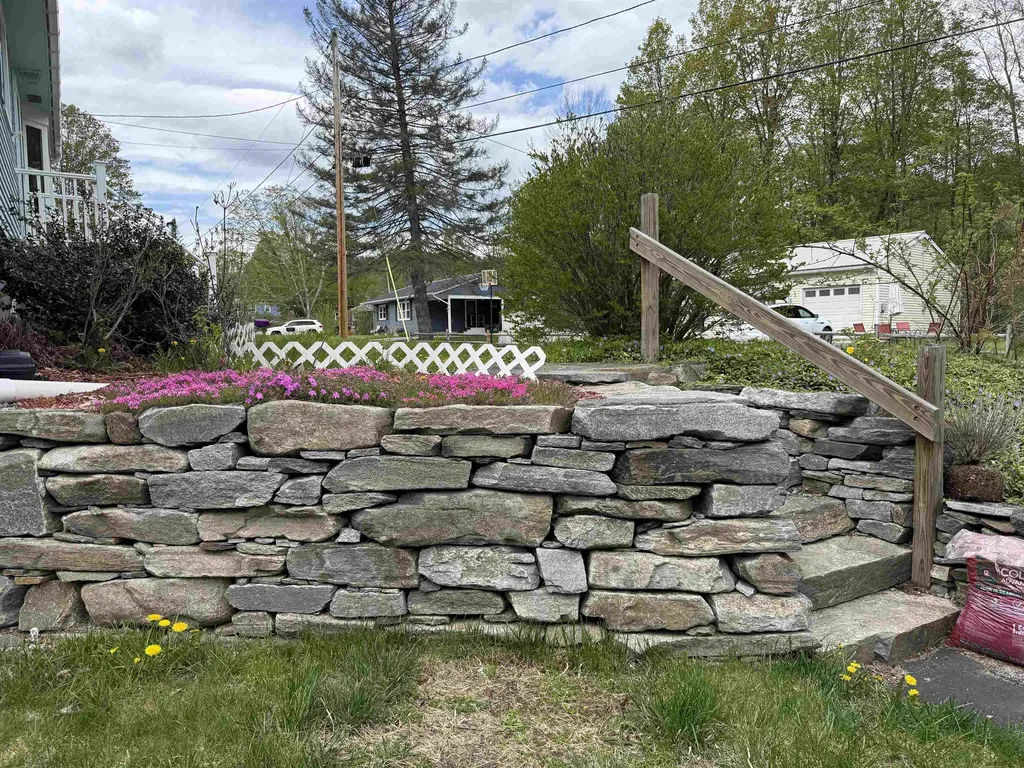 13 Brierbrook Lane Springfield VT 05156