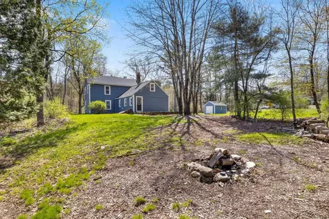 102 Mountain Road Goffstown NH 03045
