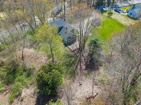 102 Mountain Road Goffstown NH 03045