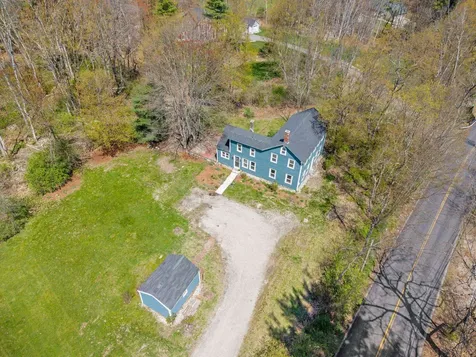 102 Mountain Road Goffstown NH 03045