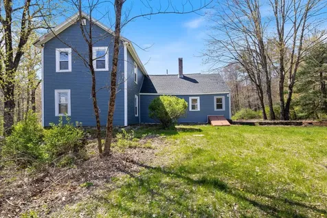 102 Mountain Road Goffstown NH 03045