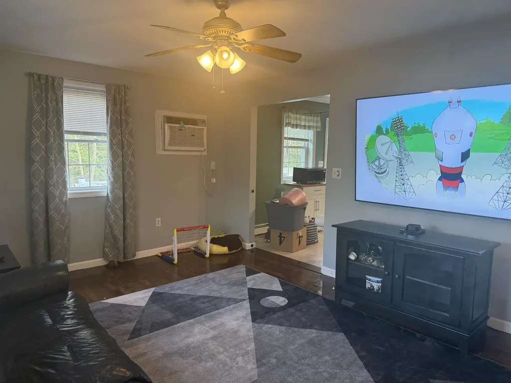 35A Folly Mill Road Seabrook NH 03874