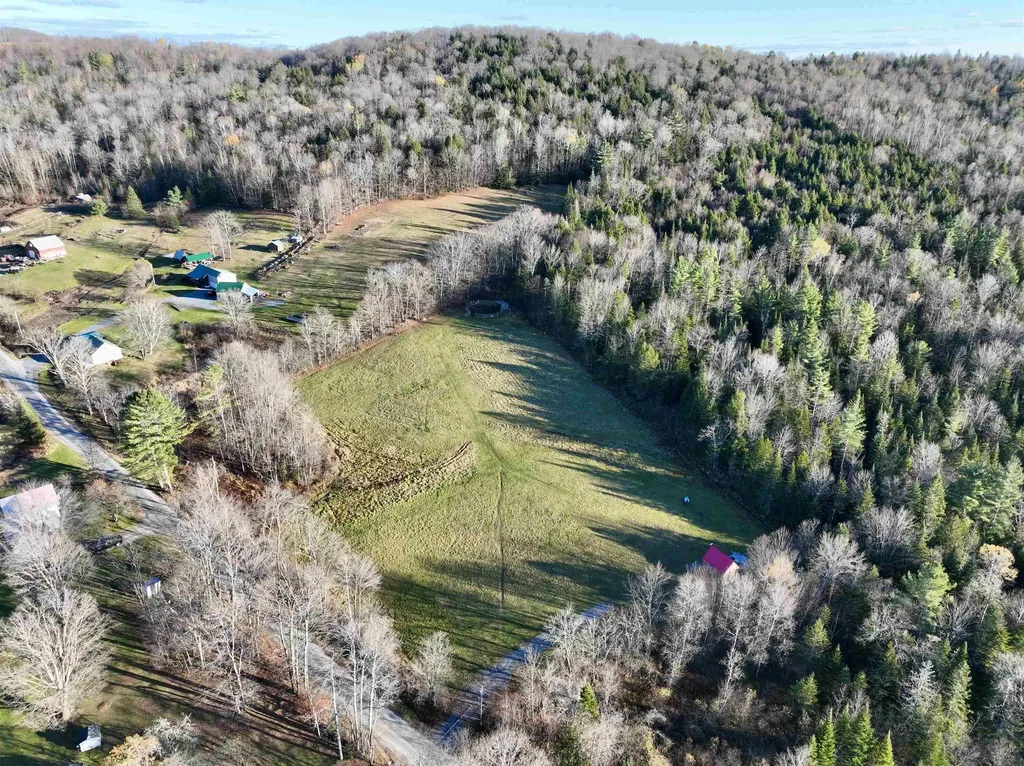 38 Zion Hill Road Topsham VT 05076