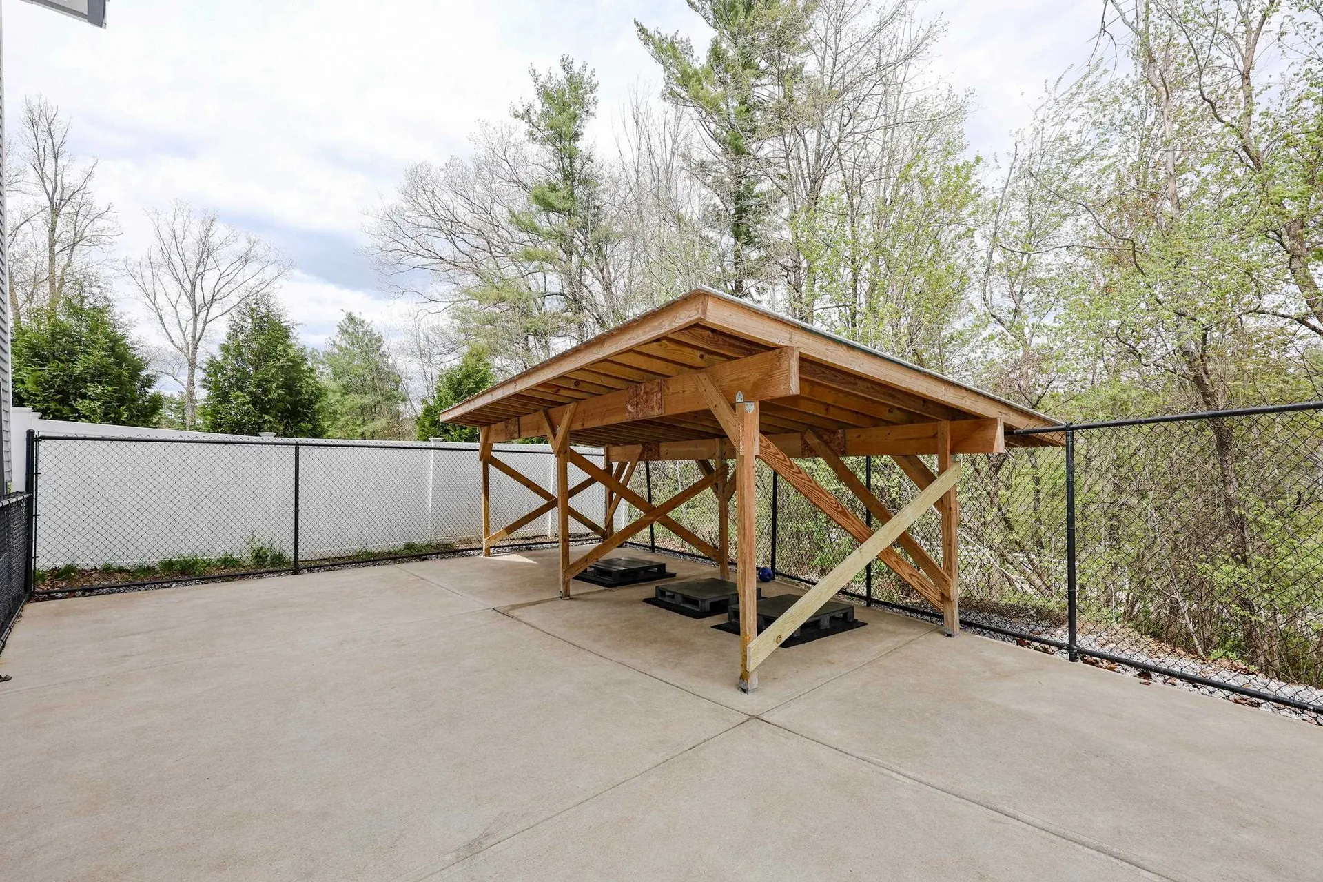 314 Tucker Mill Road New Boston NH 03070