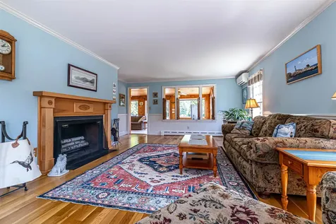 1391 Old North Main Street Laconia NH 03246