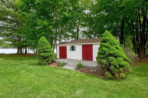 1391 Old North Main Street Laconia NH 03246